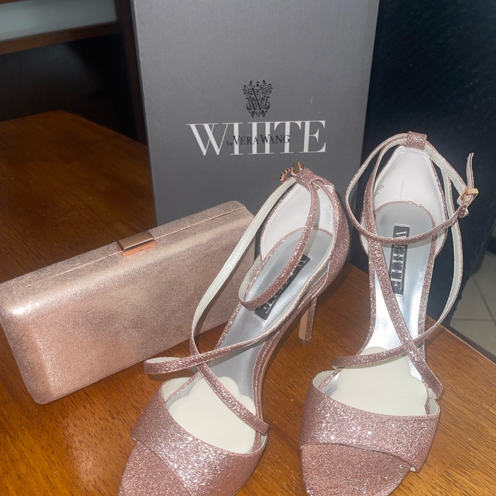 Vera Wang Glitter Heels - Pink